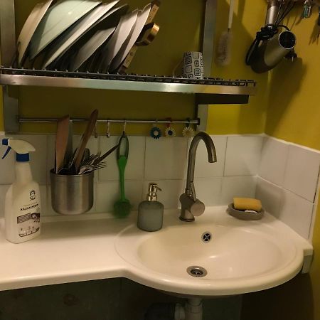 Cozy Condo For Up To 3 Travellers, With Kitchen And Bath Riga Esterno foto
