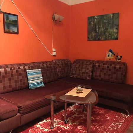 Cozy Condo For Up To 3 Travellers, With Kitchen And Bath Riga Esterno foto